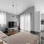 Grivicic Apartment A