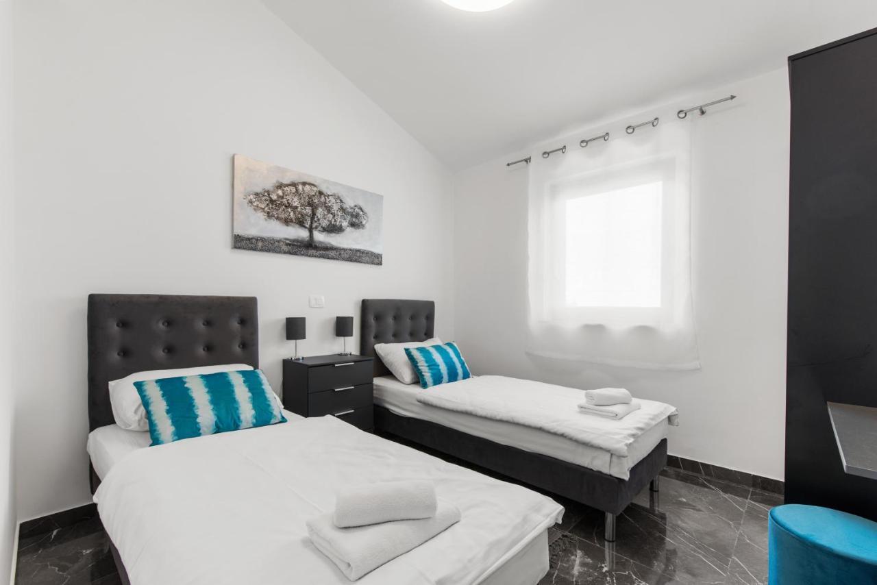 Grivicic A * Porec